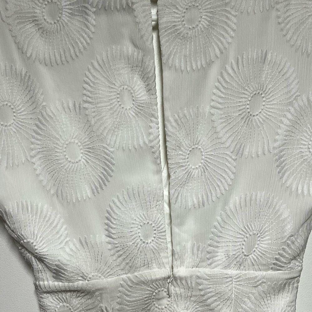 House of Harlow 1960 x REVOLVE Charleigh Embroidered Lace Mini Dress White XS - Picture 9 of 11